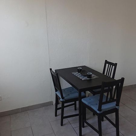 Ferienwohnung Weinstrassenmitte Нойштадт-ан-дер-Вайнштрасе Экстерьер фото